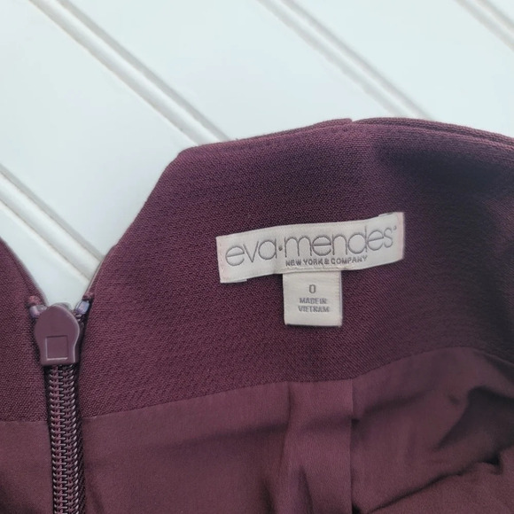 Eva Mendes NY&Co Burgundy Textured Pencil High Waist Skirt Lined Size 0 - Picture 2 of 10